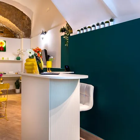 Maison Lulu - Old Town 3* Napoli