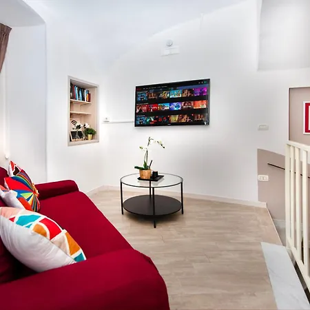 Maison Lulu - Old Town Affittacamere Napoli