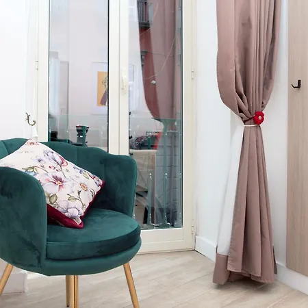 بيت ضيافة Maison Lulu - Old Town 3*